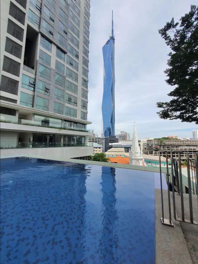 Robertson Cozy 3 Bedroom Family Suite With Netflix 吉隆坡 外观 照片